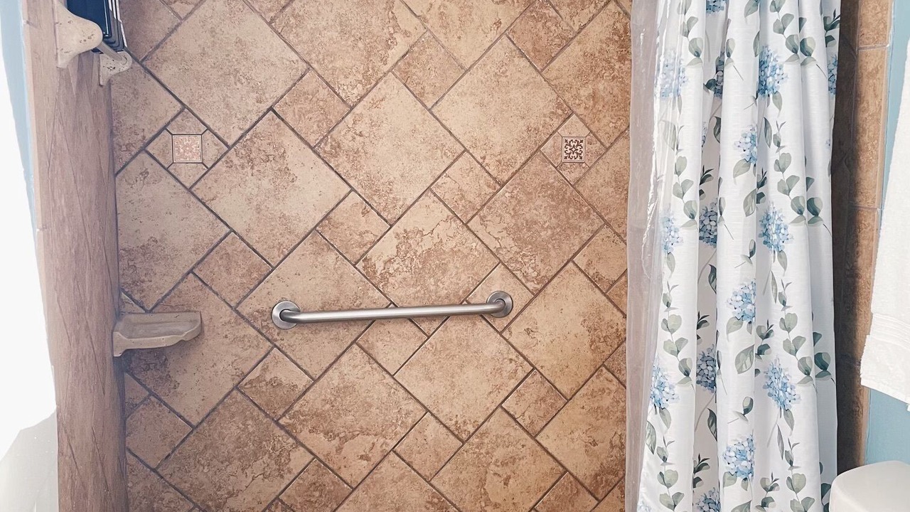 Photo of Bathroom in Palmetto