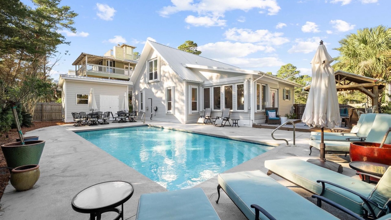 Photo of Outdoor in Gulfview Heights