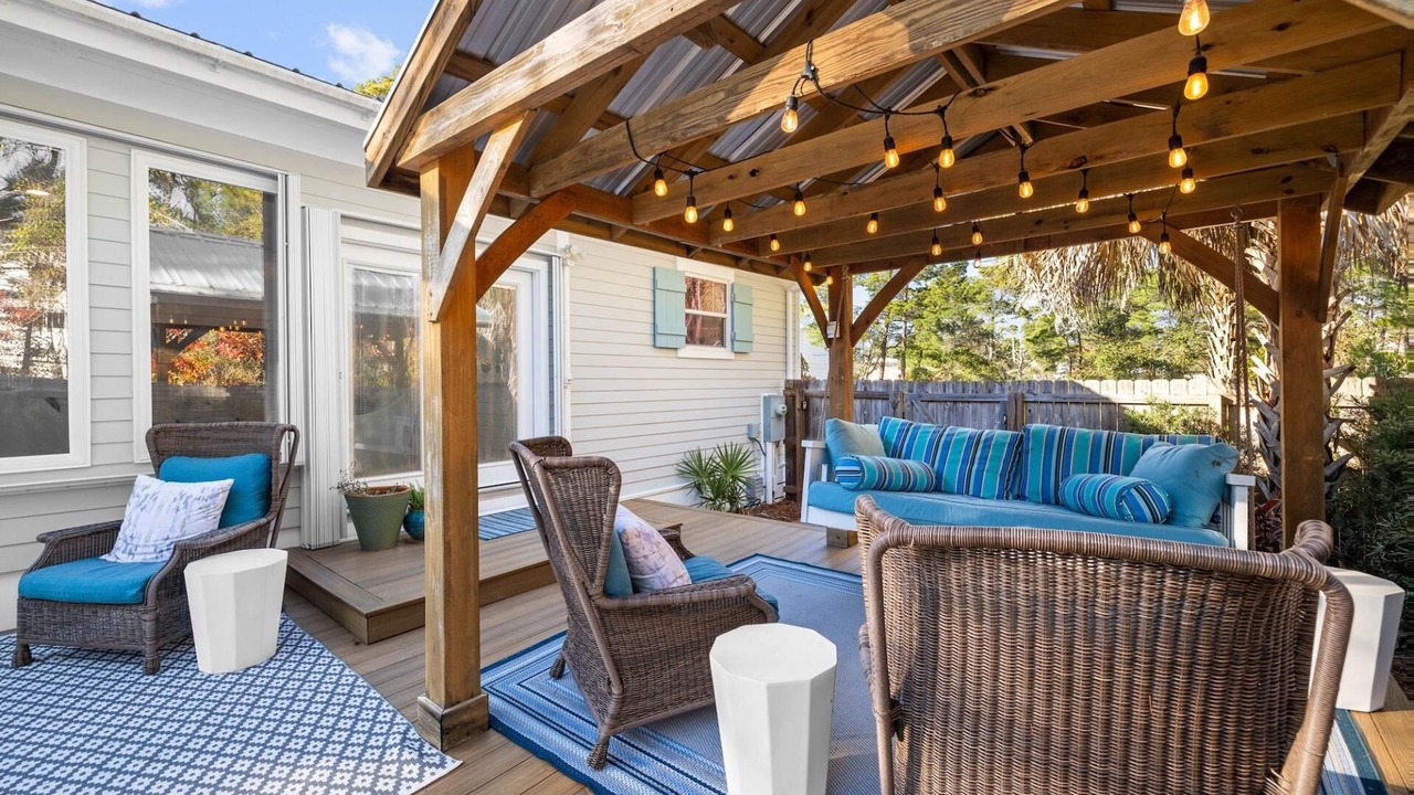 Photo of Patio Balcony in Gulfview Heights