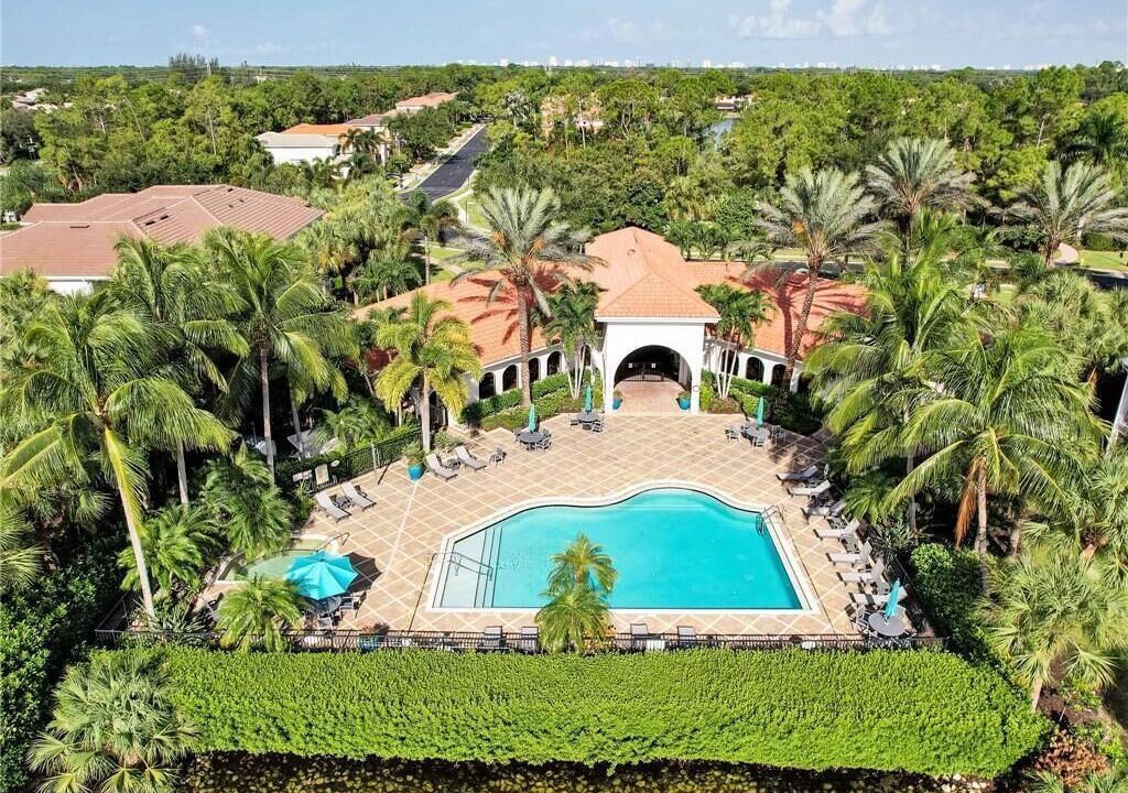 Photo of Outdoor in Naples