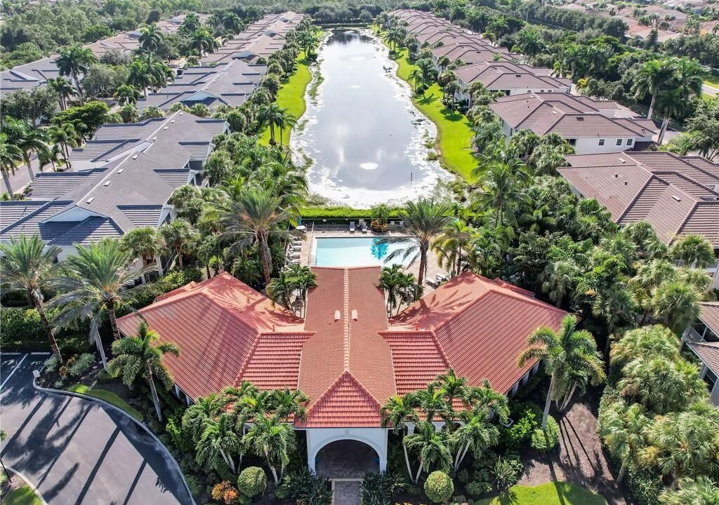 Photo of Outdoor in Naples