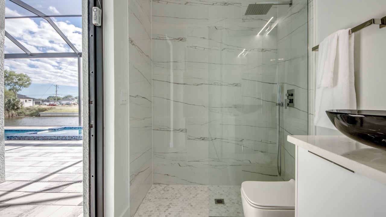 Photo of Bathroom in Mariner