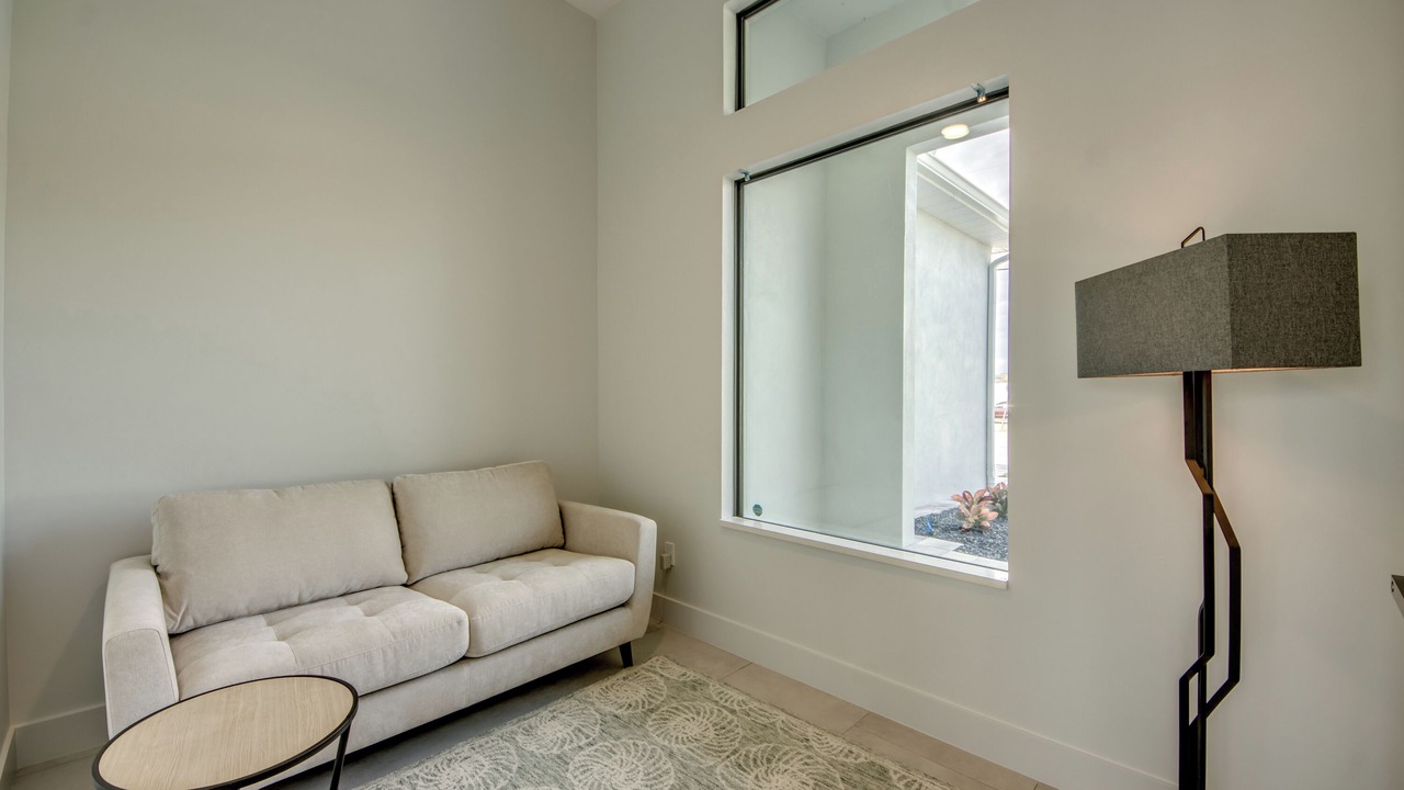Photo of Livingroom in Mariner
