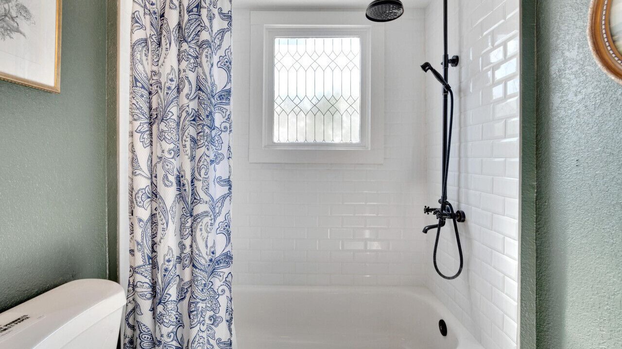 Photo of Bathroom in Tampa Heights