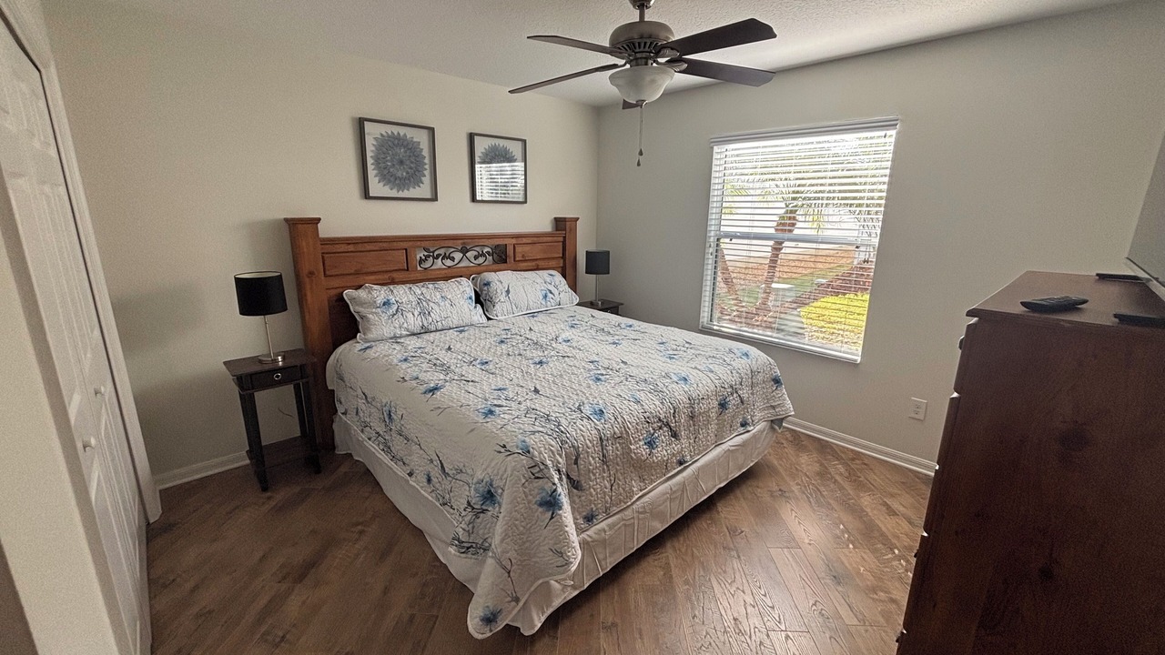 Photo of Bedroom in Buttonwood