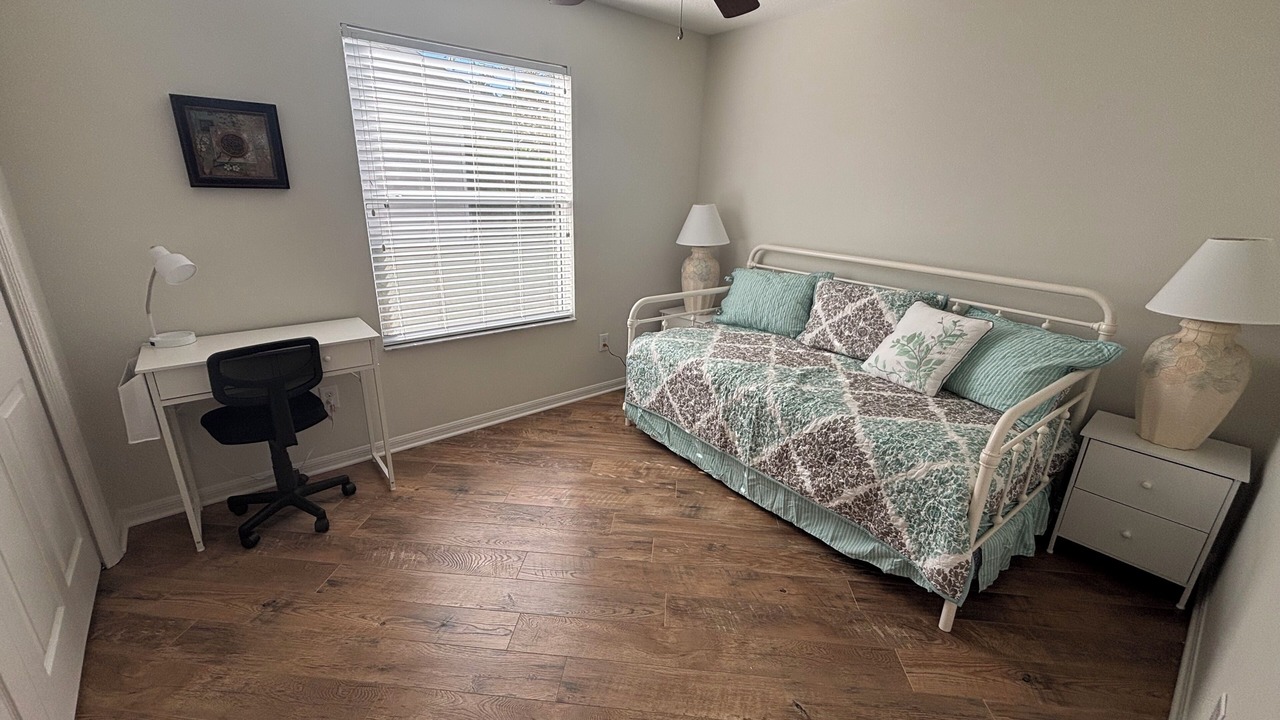 Photo of Bedroom in Buttonwood