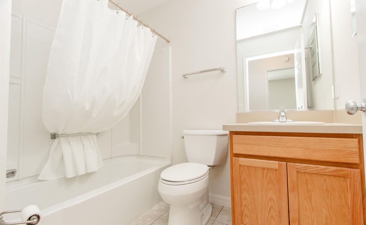 Photo of Bathroom in Buttonwood