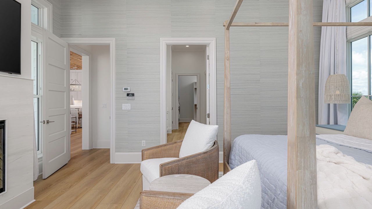 Photo of Bedroom in Pensacola Beach