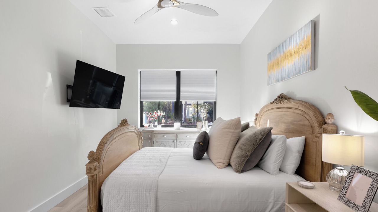 Photo of Bedroom in Seagrove Beach