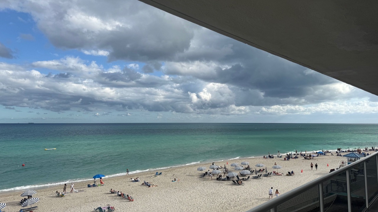 Photo of Patio Balcony in Hollywood South Central Beach