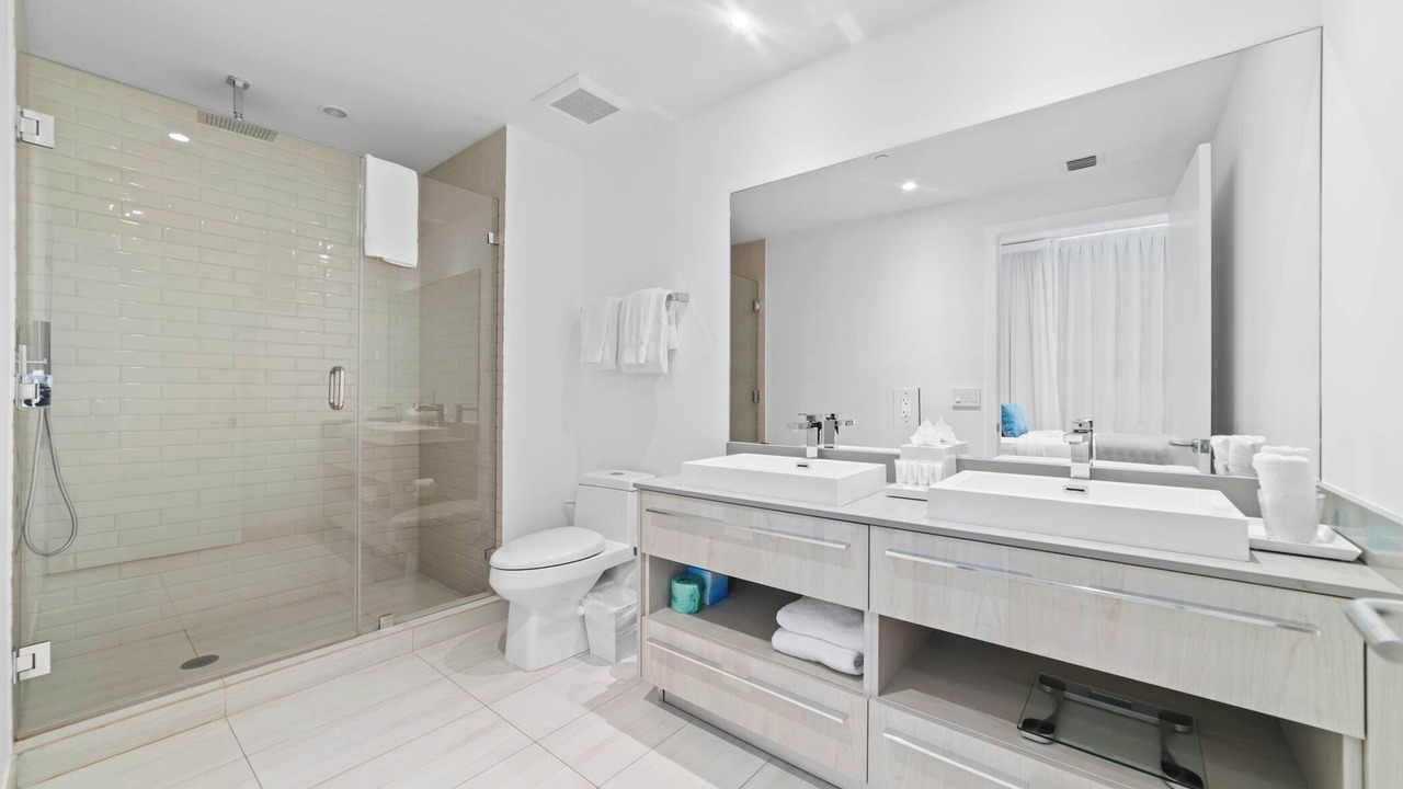 Photo of Bathroom in Hollywood South Central Beach