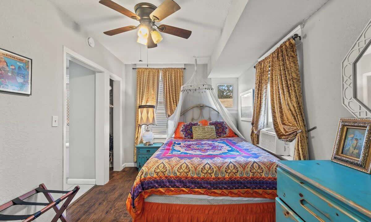 Photo of Bedroom in Riverside
