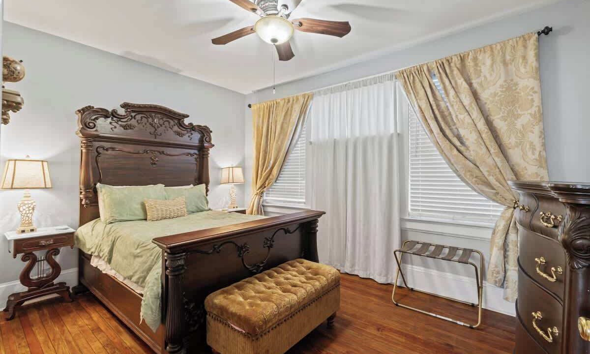 Photo of Bedroom in Riverside