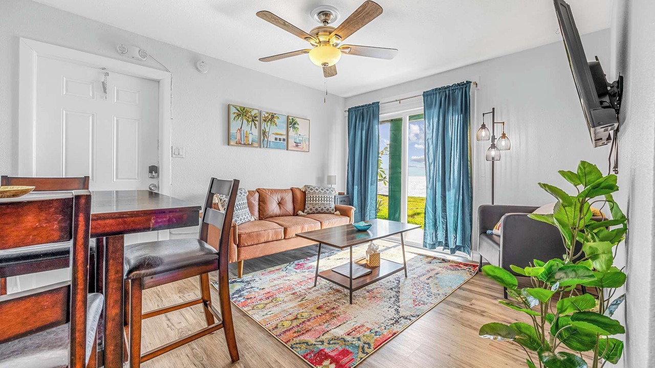 Photo of Bedroom in Orlando Beach