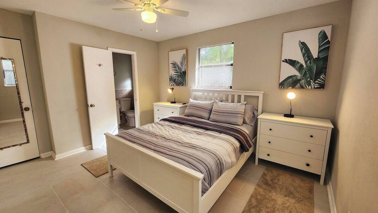 Photo of Bedroom in Westside