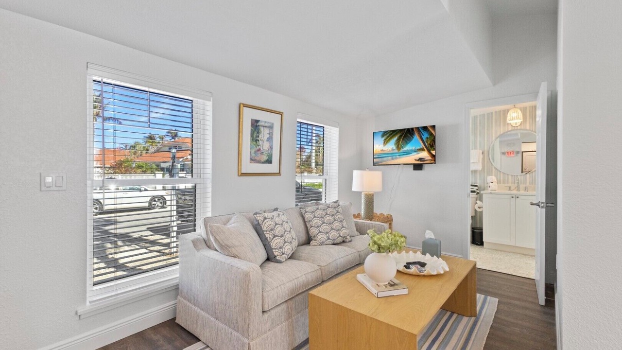Photo of Livingroom in Boca Grande