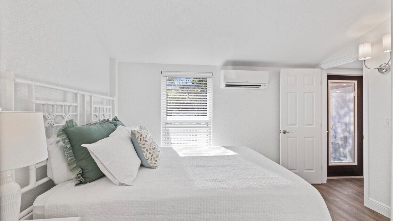 Photo of Bedroom in Boca Grande