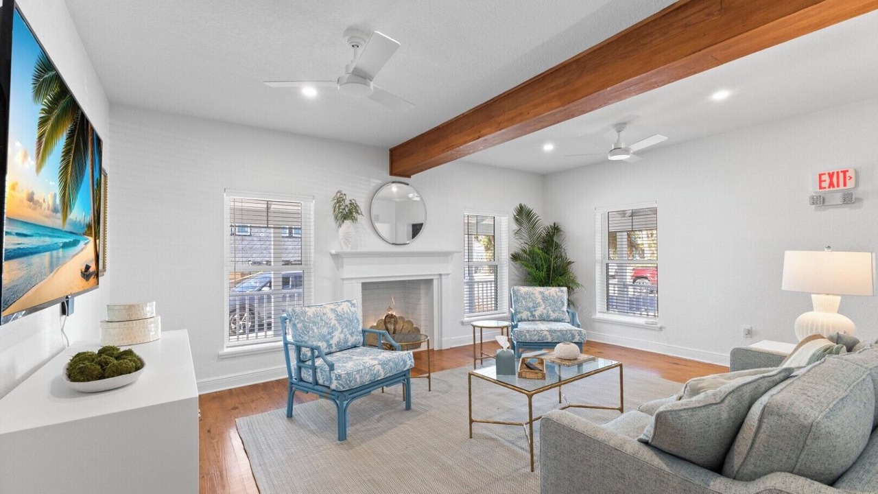 Photo of Livingroom in Boca Grande
