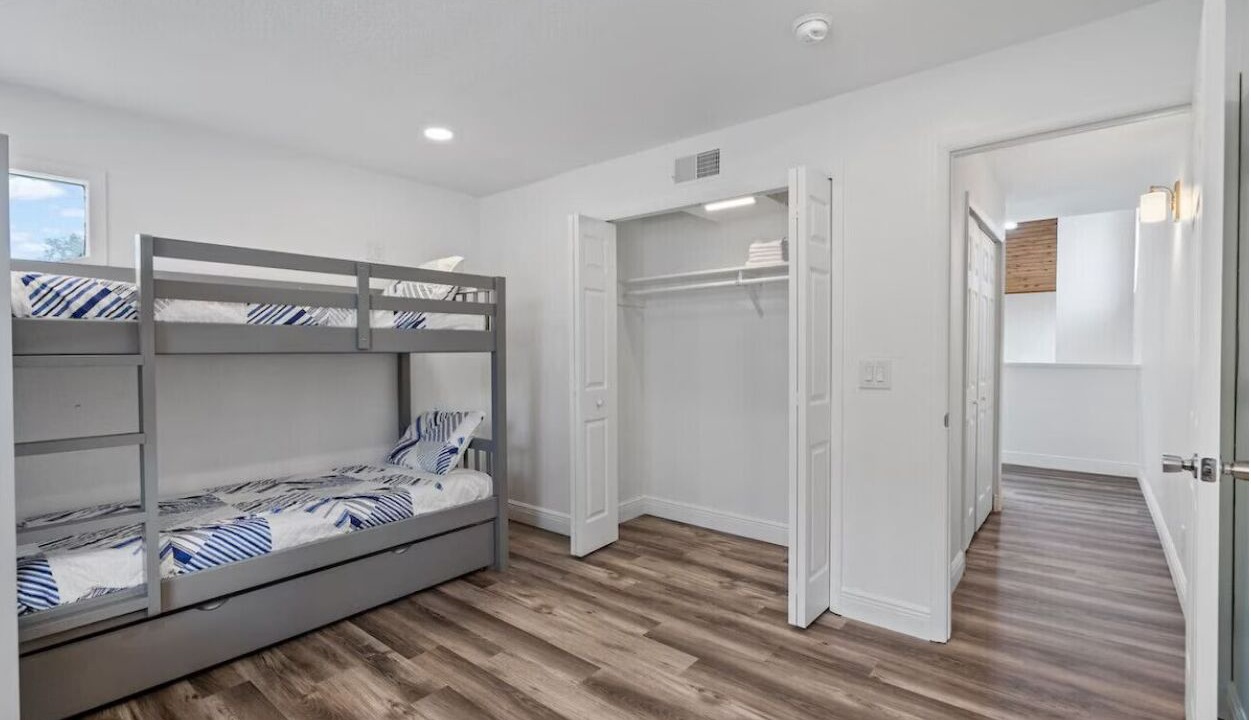 Photo of Bedroom in Seminole