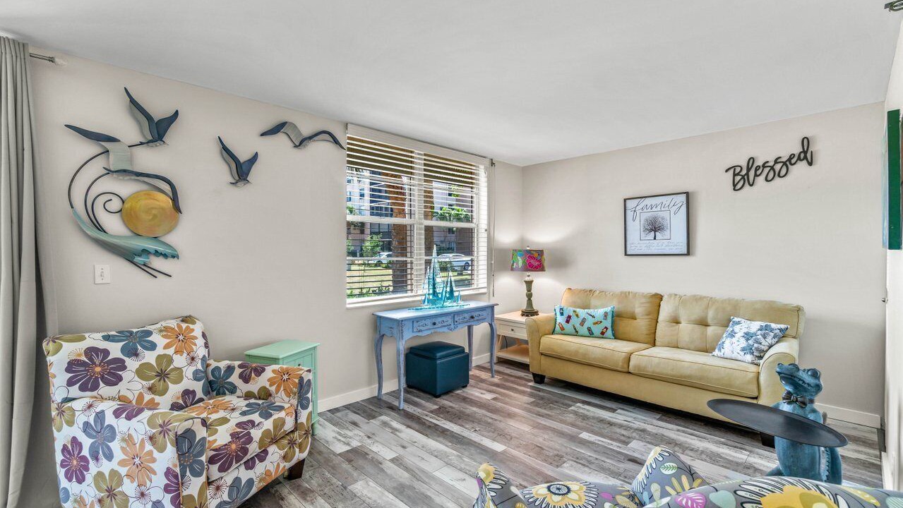 Photo of Livingroom in Boca Raton