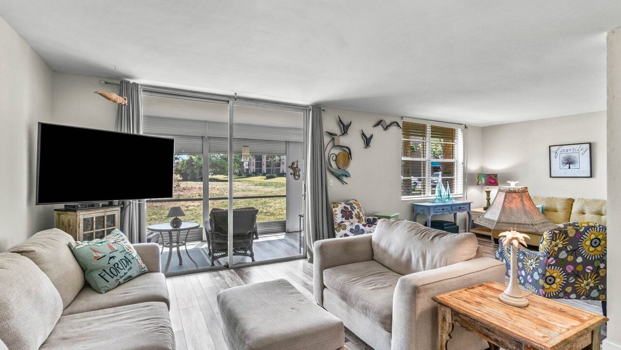 Photo of Livingroom in Boca Raton