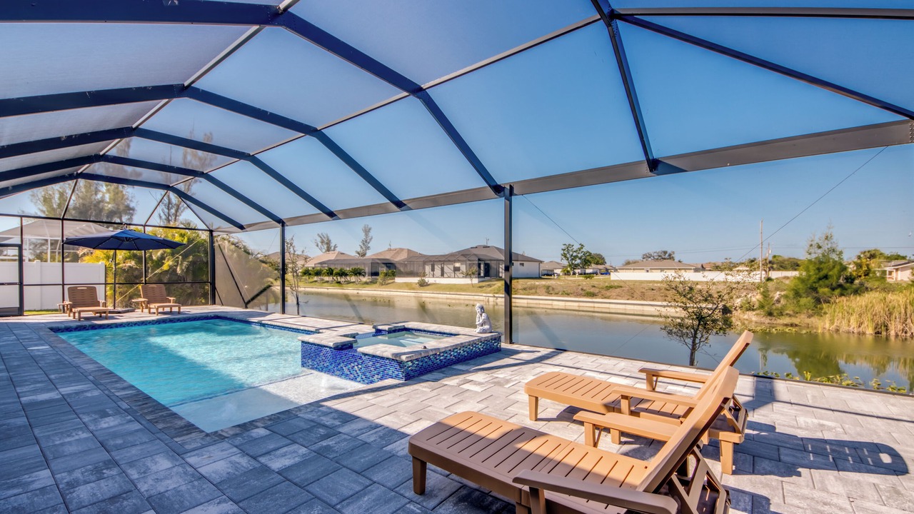 Photo of Outdoor in Pelican