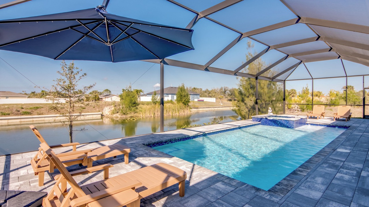 Photo of Outdoor in Pelican