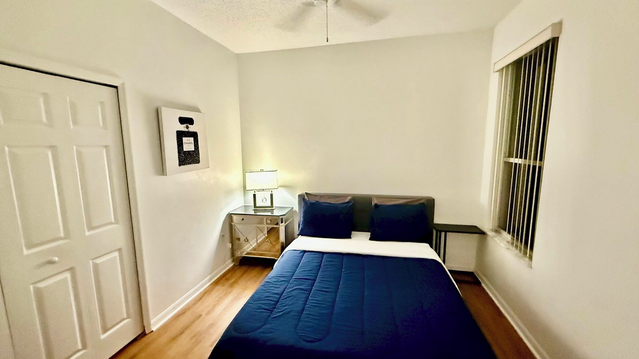 Photo of Bedroom in Sandy Ridge
