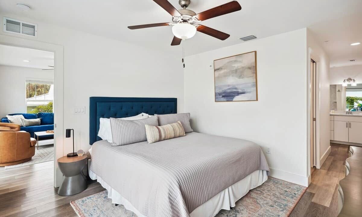 Photo of Bedroom in Madeira Beach
