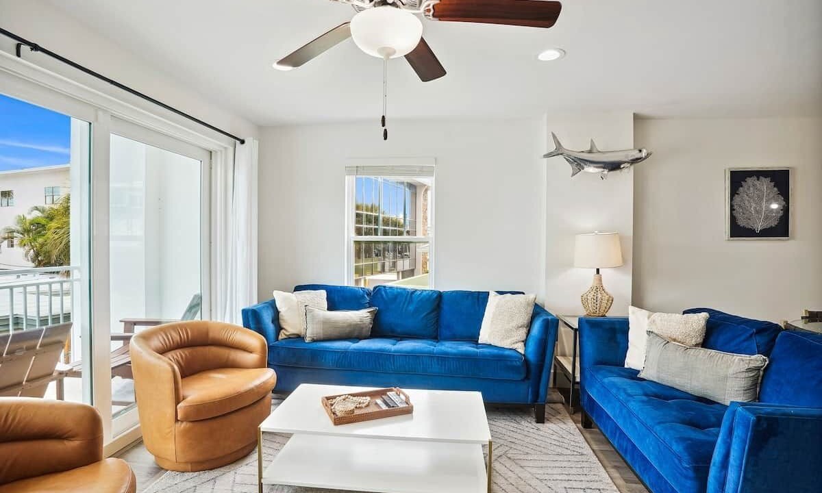 Photo of Livingroom in Madeira Beach