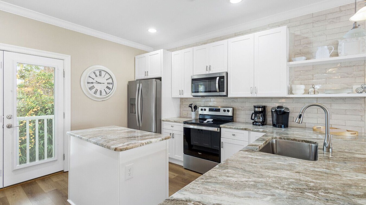Photo of Kitchen in Dune Allen Beach