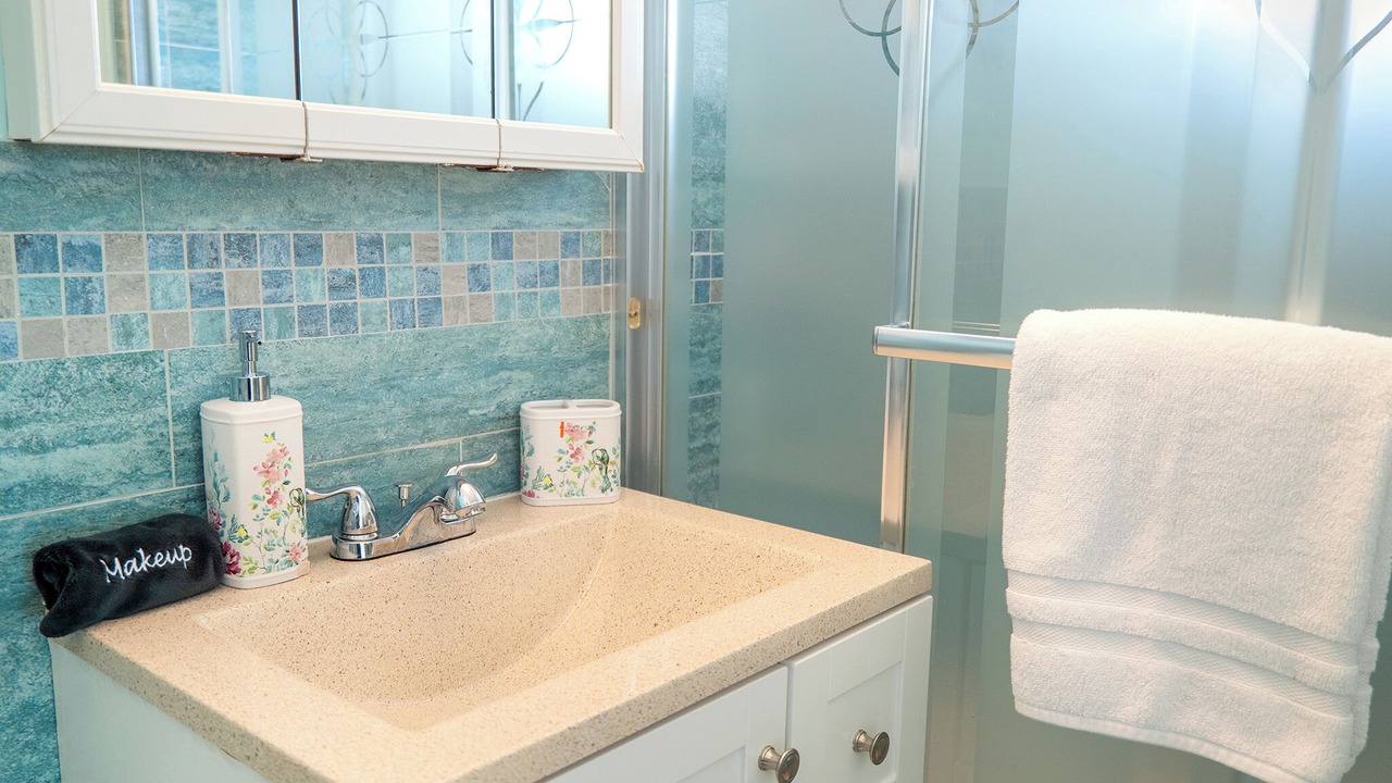 Photo of Bathroom in Marathon