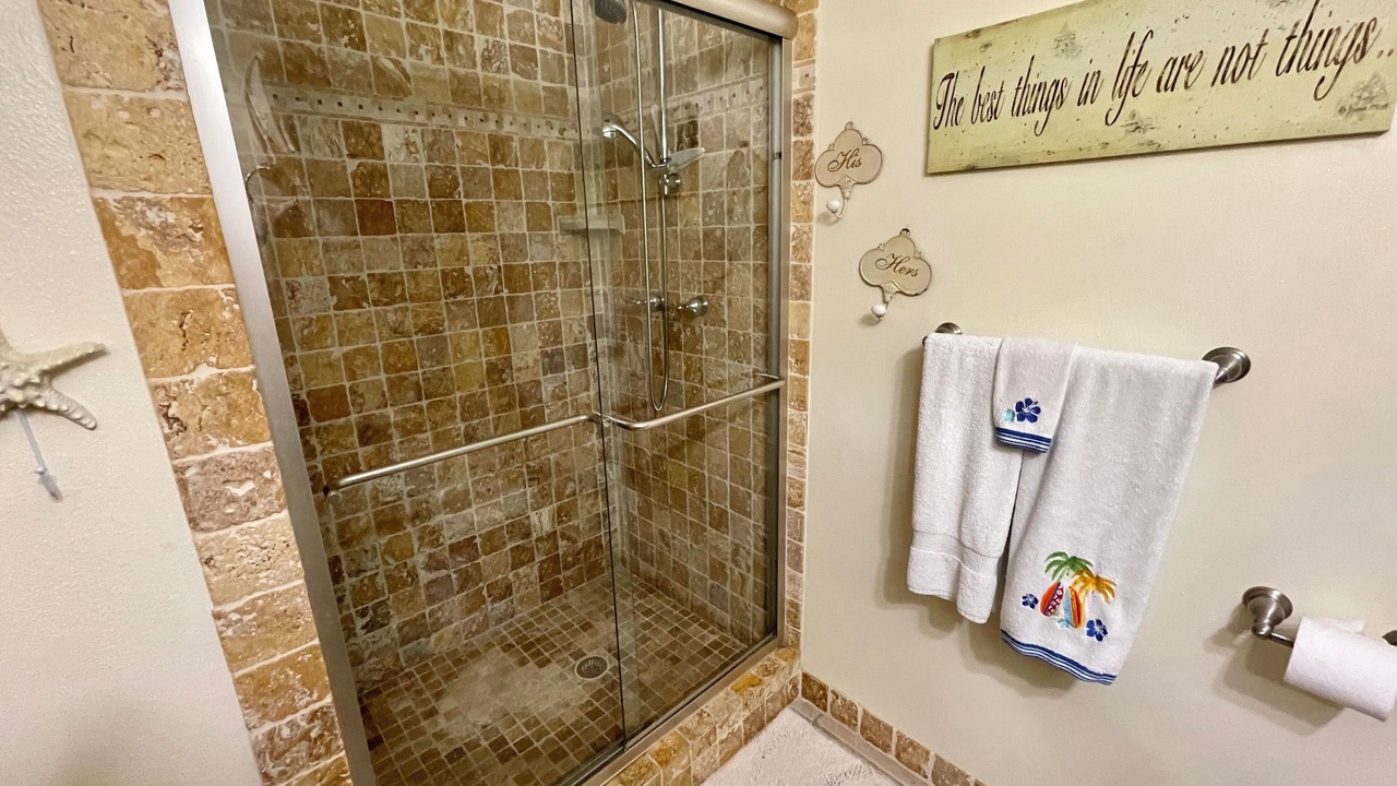 Photo of Bathroom in Little Torch Key