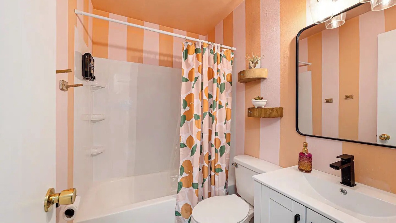 Photo of Bathroom in Fort King District