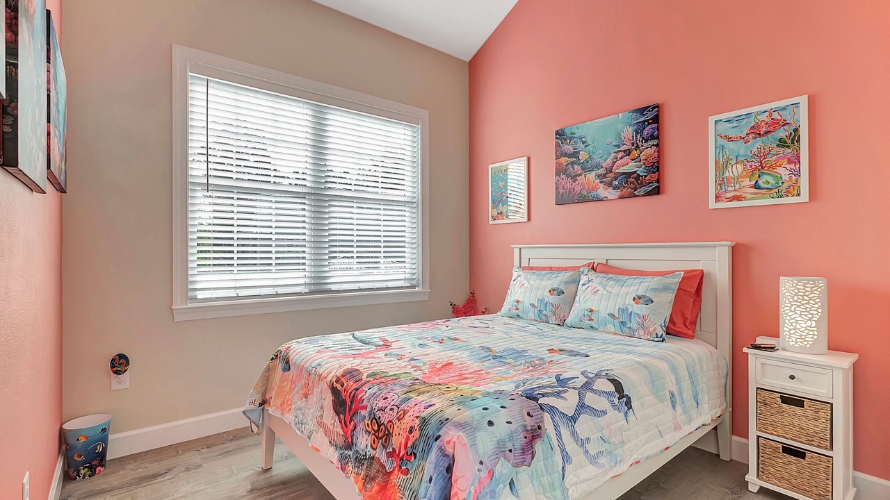 Photo of Bedroom in Weeki Wachee Gardens