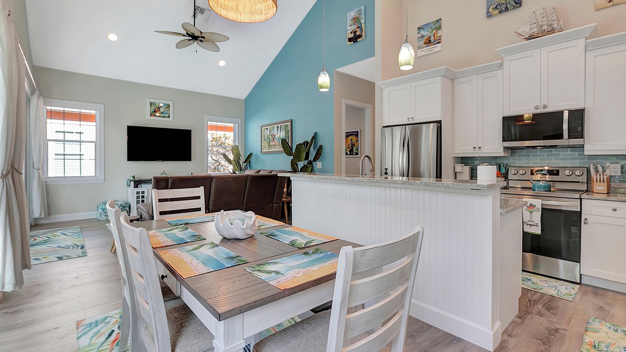Photo of Kitchen in Weeki Wachee Gardens