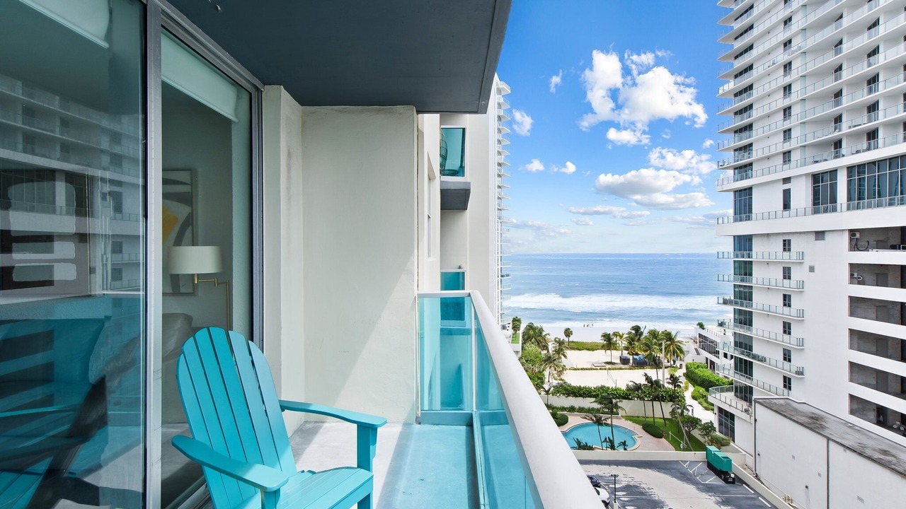Photo of Outdoor in Hollywood South Central Beach