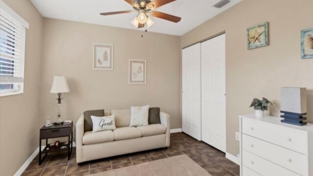 Photo of Livingroom in Gulf Cove