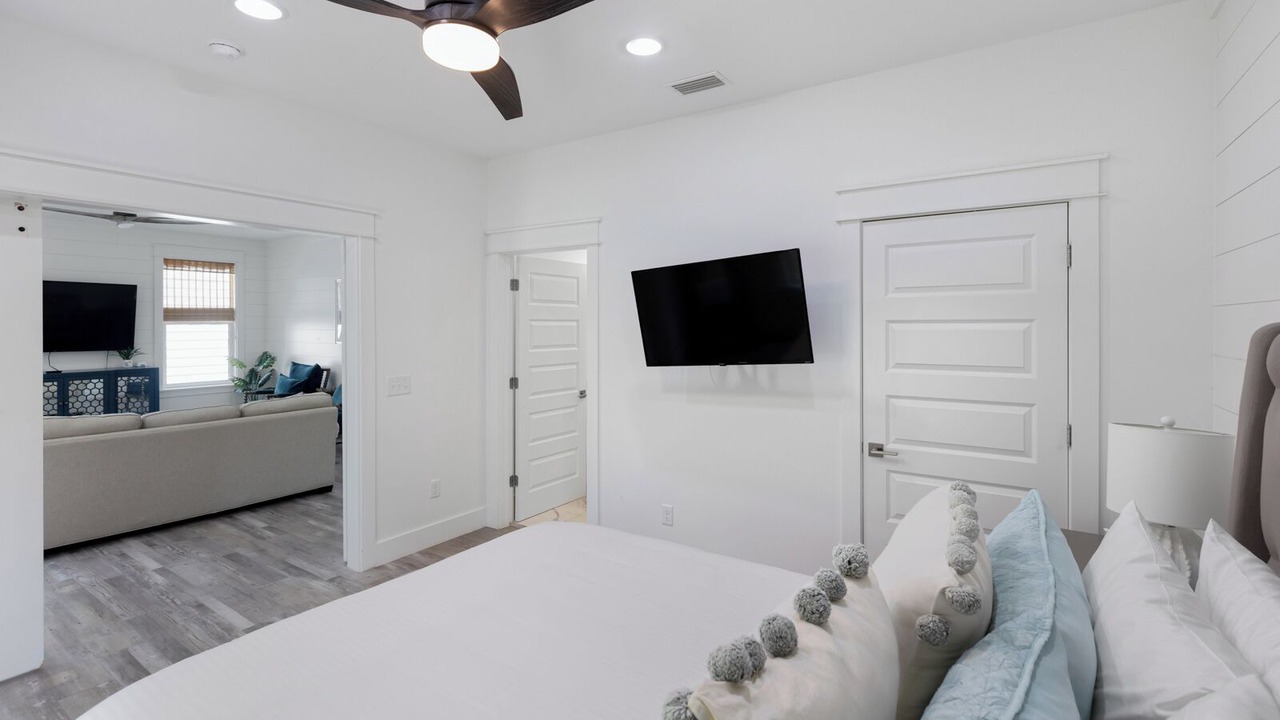 Photo of Bedroom in Seacrest