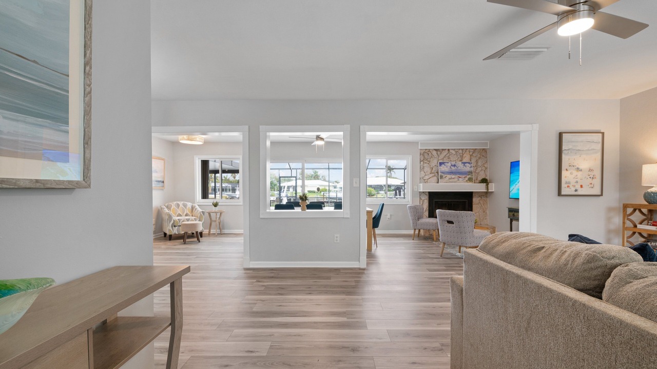 Photo of Livingroom in Coral Shores