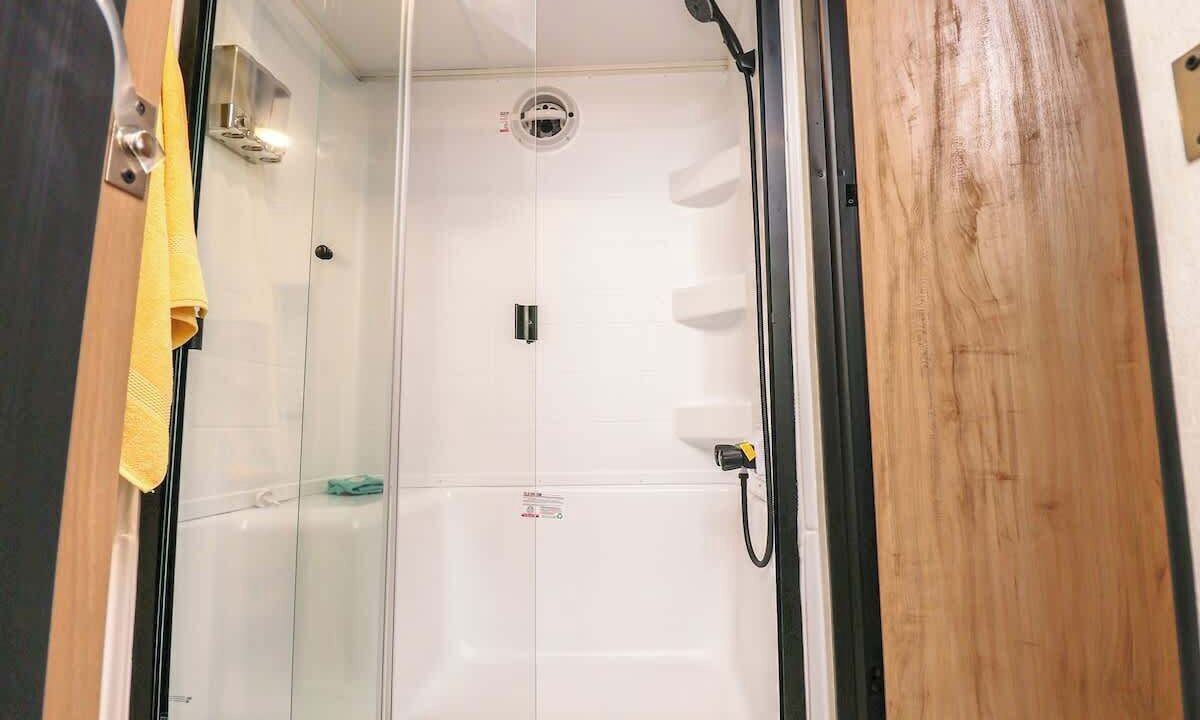 Photo of Bathroom in Winter Garden