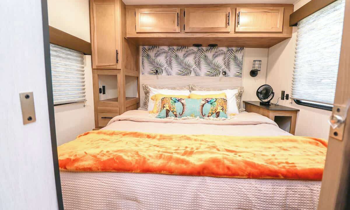 Photo of Bedroom in Winter Garden