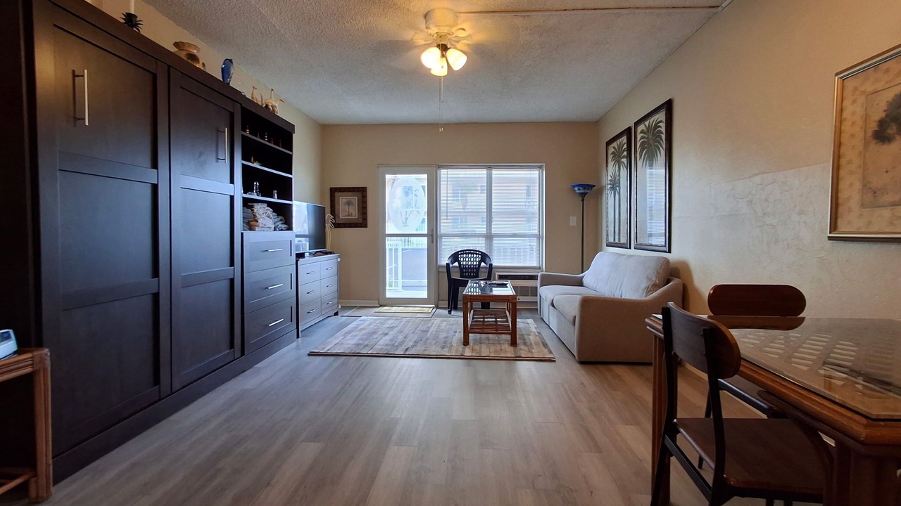 Photo of Livingroom in Ocean View Halifax Estates