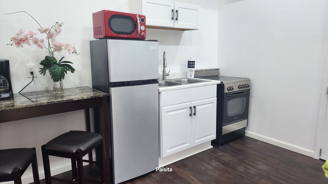 Photo of Kitchen in Intercession City
