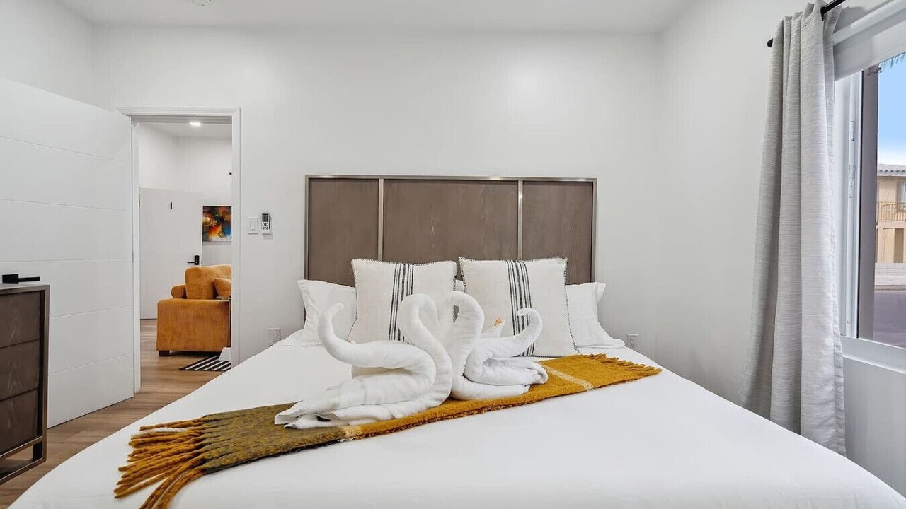 Photo of Bedroom in Hollywood South Central Beach