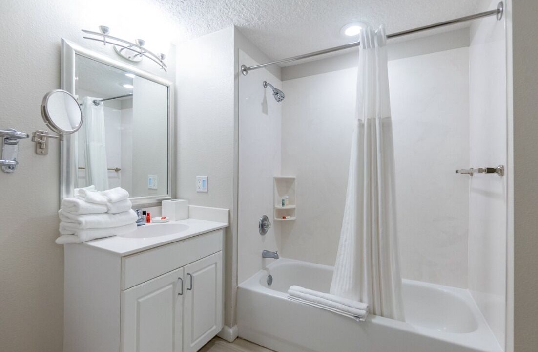 Photo of Bathroom in Seabreeze Historic District