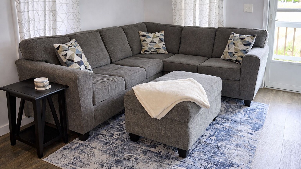 Photo of Livingroom in Bay VIew Addition