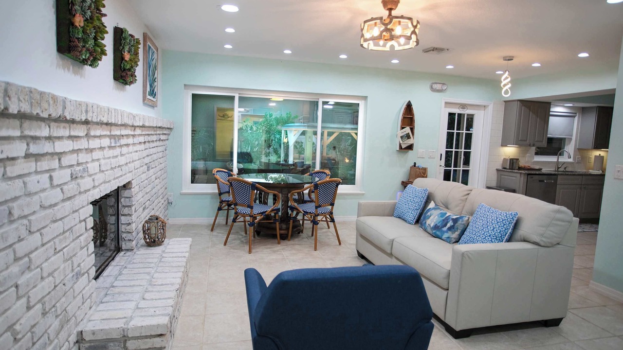 Photo of Livingroom in Wabasso Beach