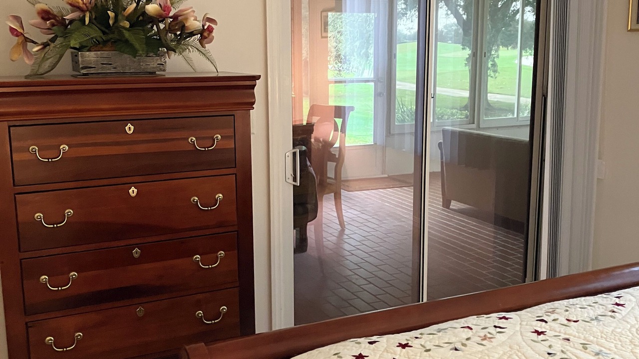 Photo of Bedroom in Woodbury