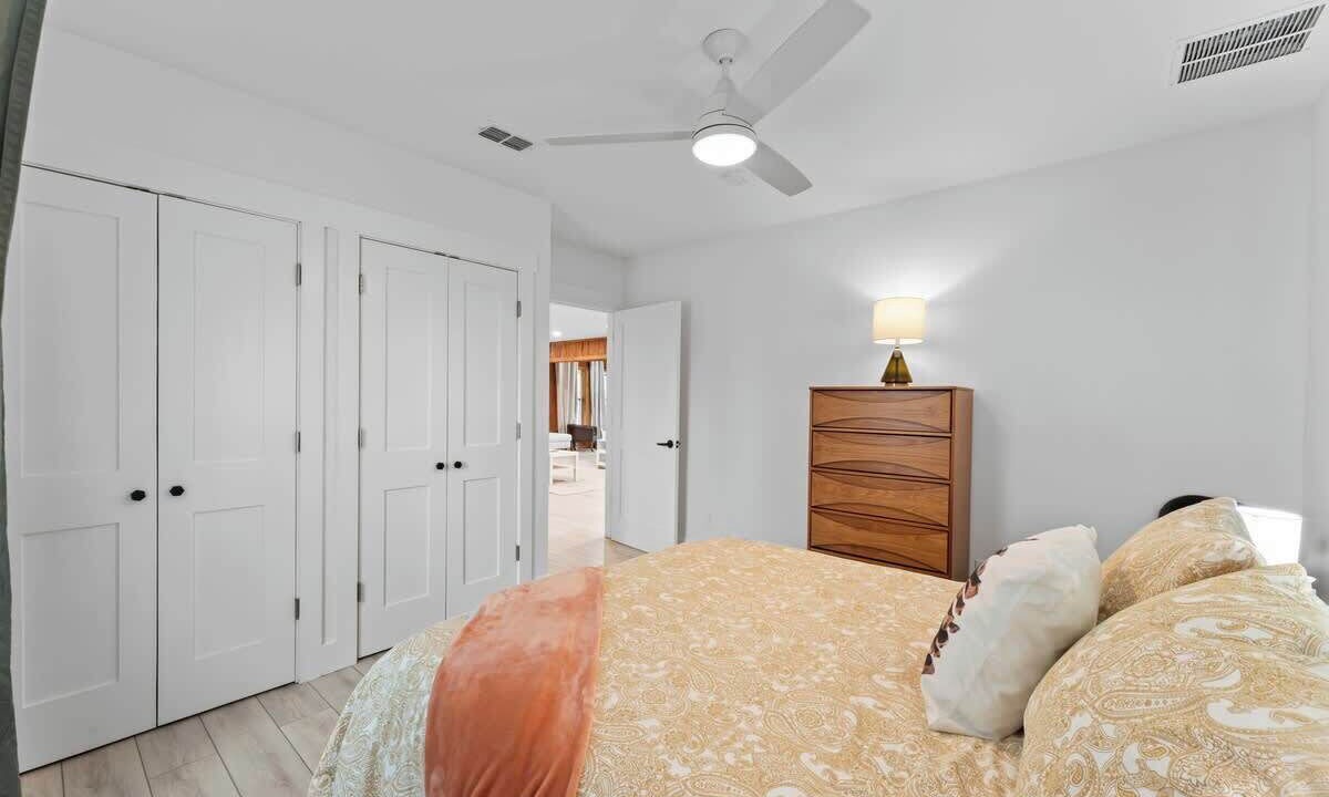 Photo of Bedroom in Orange Park